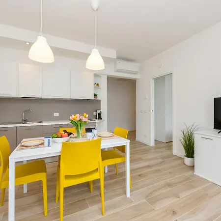 아파트 Mgh- Peler Del Garda Lakeview *